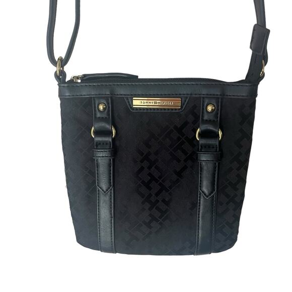 Tommy Hilfigure Black Small Crossbody Gold Hardware Vegan Leather Bag - Picture 4 of 9